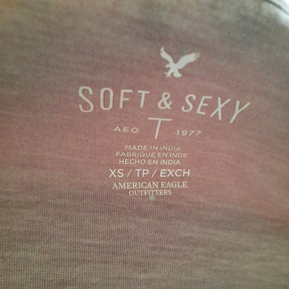 American Eagle Soft & Sexy Layered Bell Sleeve Top VNeck Top Womens Size XSmall - Picture 6 of 8